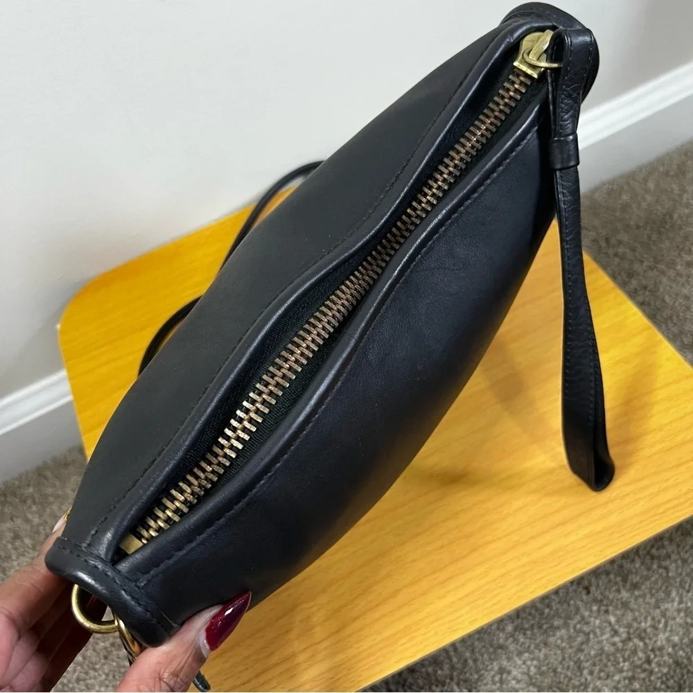 COACH | Vintage Bonnie Cashin Leather Bag